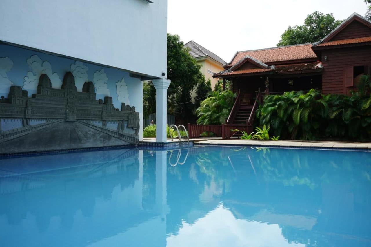 Vimean Sovannaphoum Resort Battambang Esterno foto