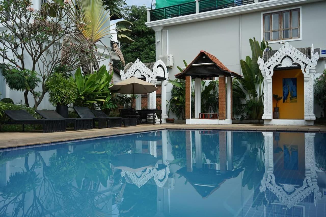 Vimean Sovannaphoum Resort Battambang Esterno foto