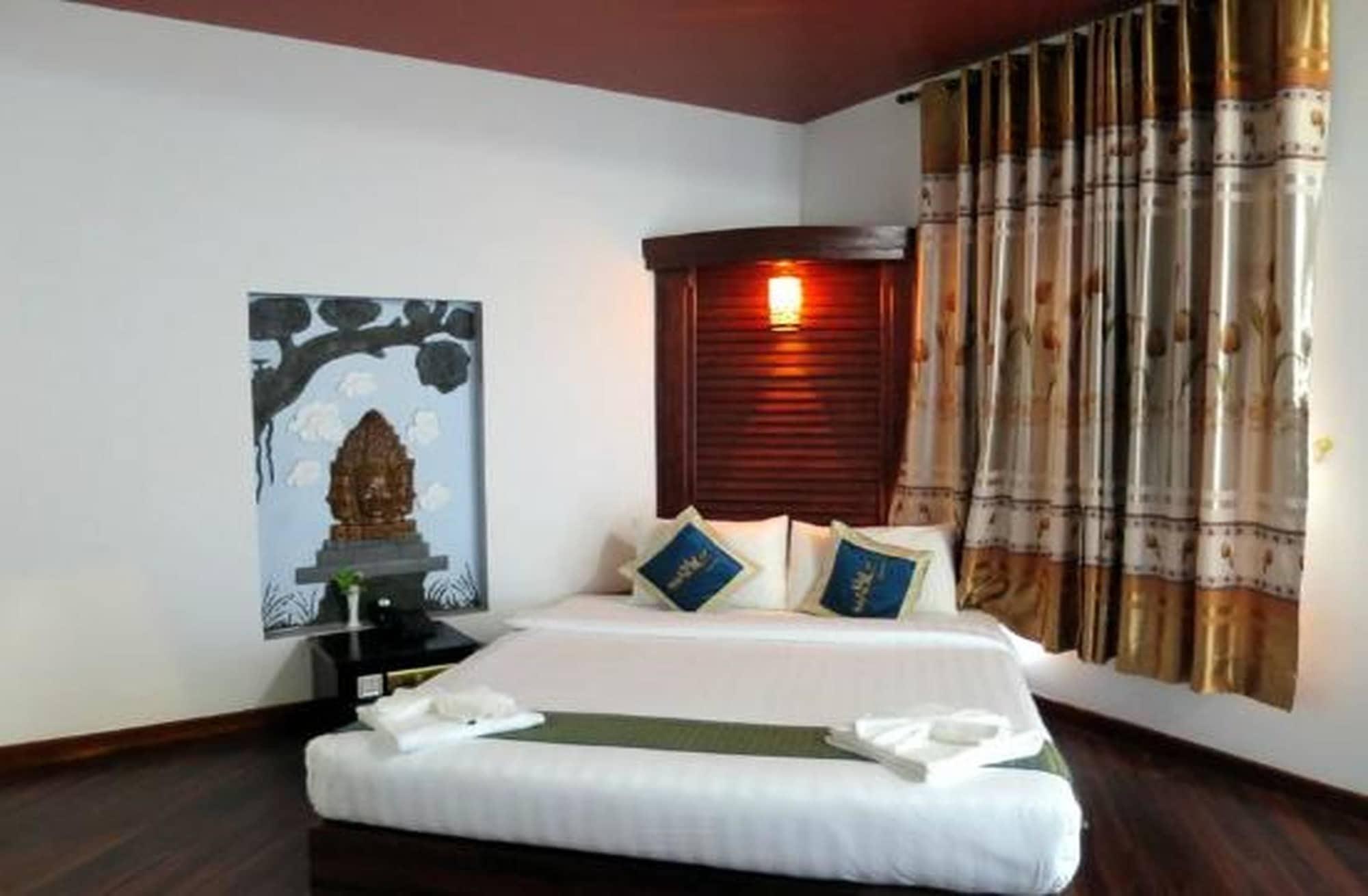 Vimean Sovannaphoum Resort Battambang Esterno foto