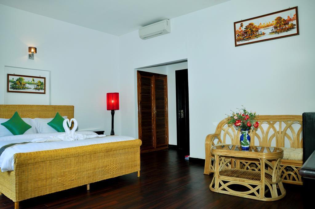 Vimean Sovannaphoum Resort Battambang Esterno foto